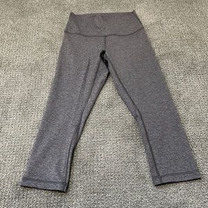 Lululemon - Wunder Under Crop 23” - Heather Grey